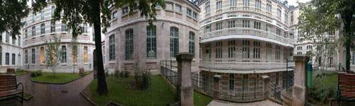 visite de la petite cour