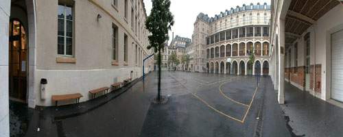 vue de la cour victor Hugo